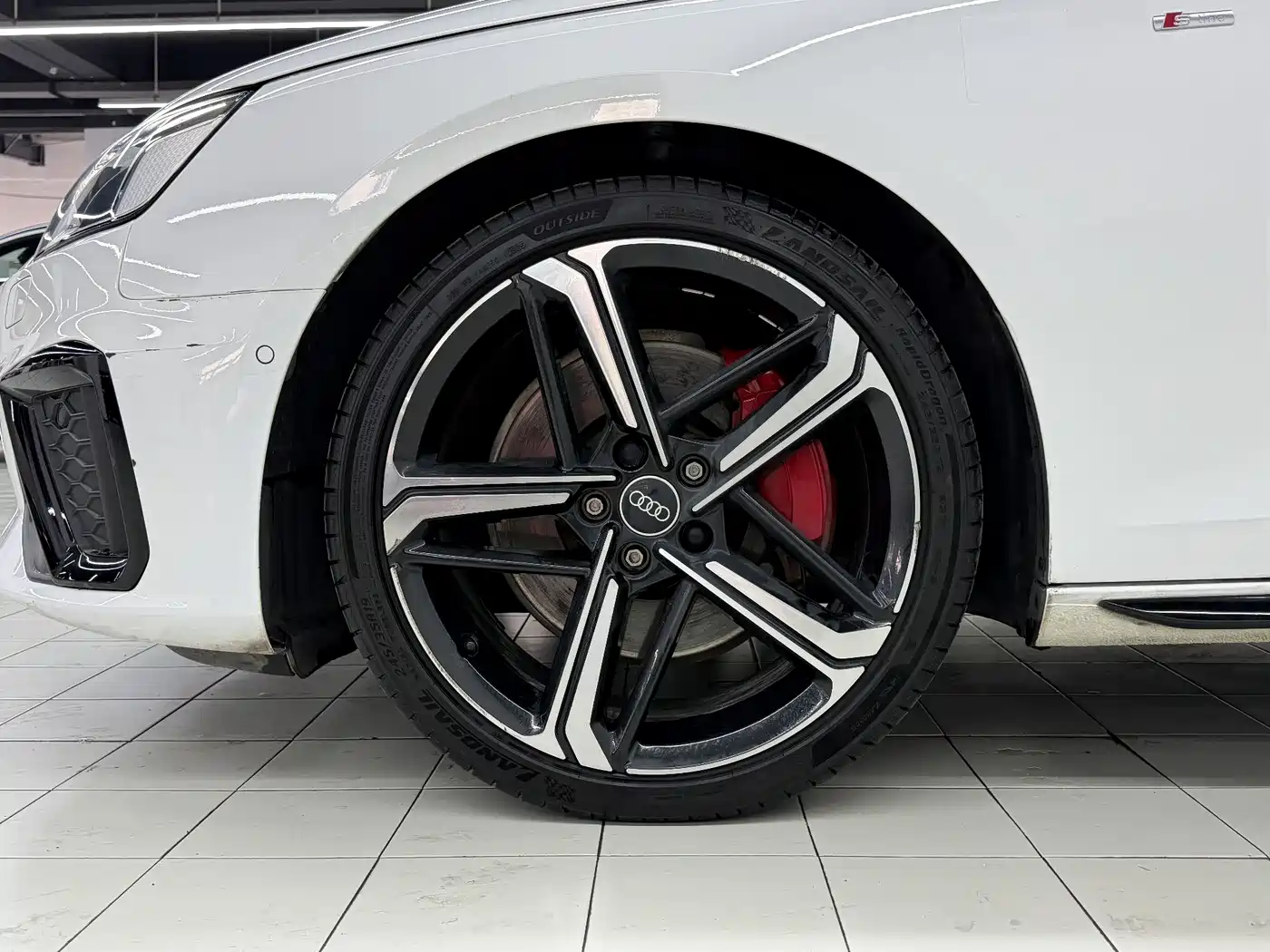 Audi A4L 2022 45 TFSI quattro Premium Dynamic фото 16