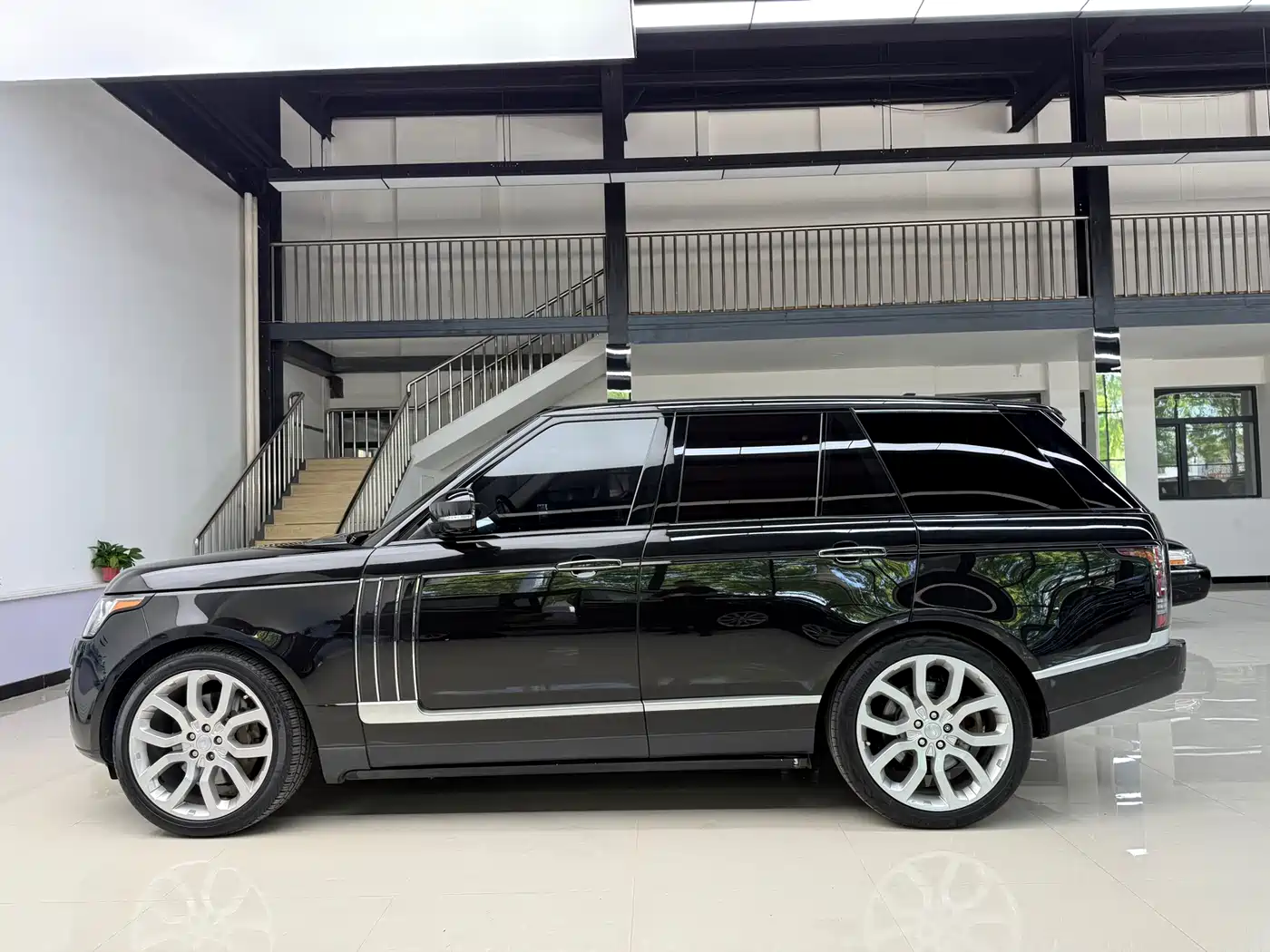 Land Rover Range Rover 2016 3.0 SC V6 Vogue фото 7