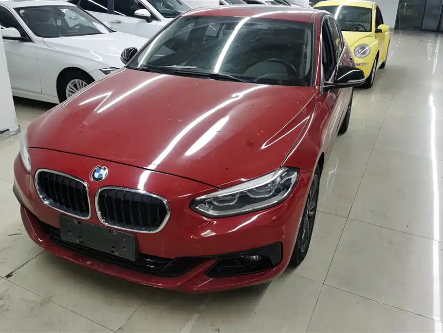 BMW 1 Series 2018 118i Sport Edition