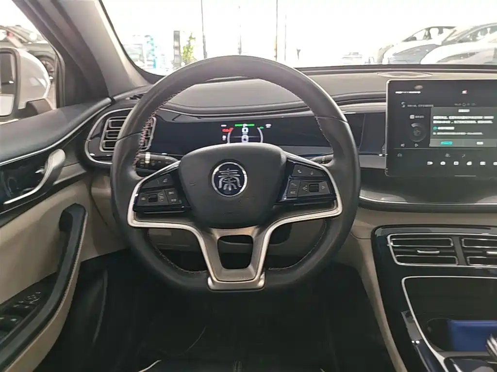 BYD Qin PLUS 2023 EV 510KM Travel Edition фото 7