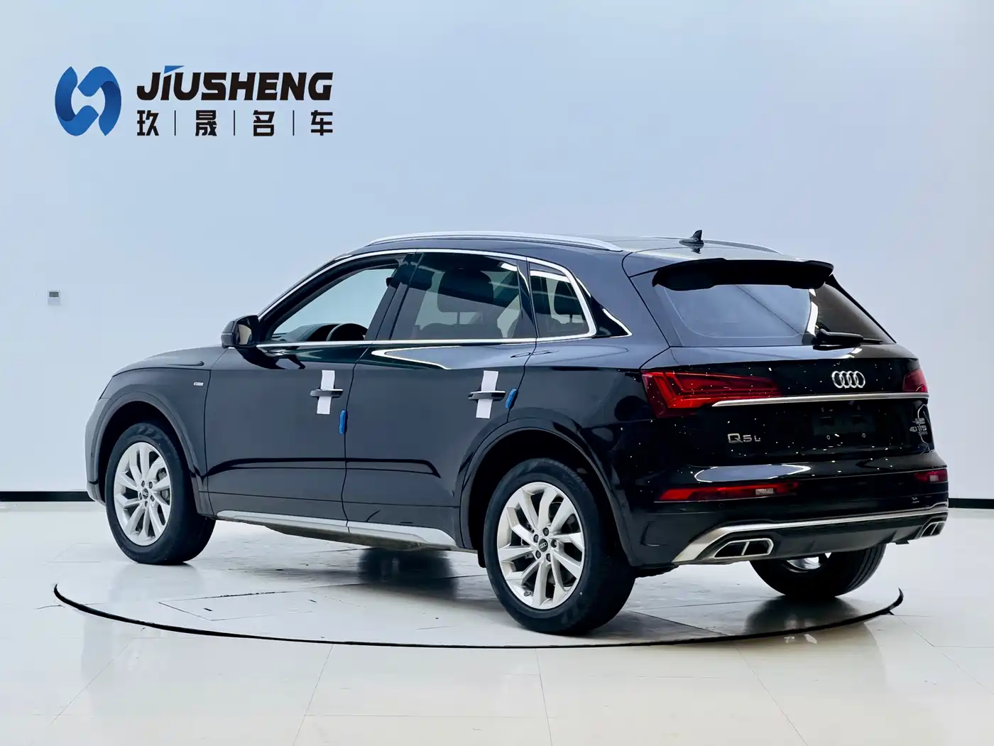 Audi Q5L 2022 Facelift 40T Luxury Dynamic фото 4