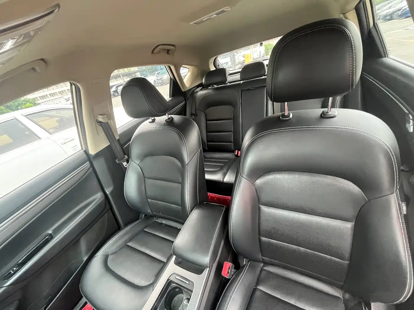Фото 16 - Geely Emgrand GS