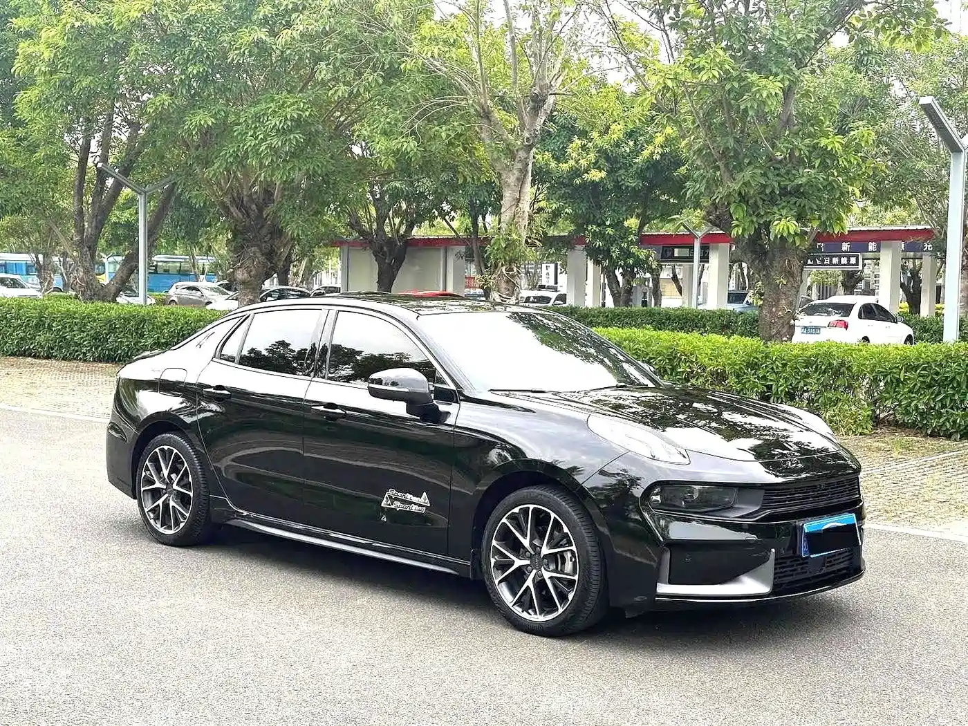 Lynk & Co 03 2020 1.5TD DCT Type Pro Edition фото 3