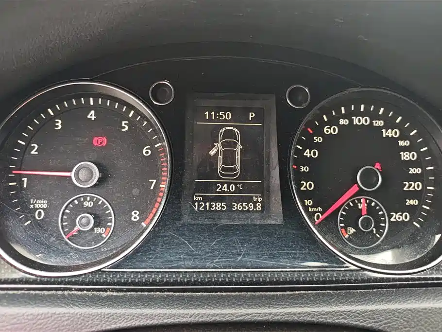 Volkswagen Magotan 2013 1.8TSI Luxury фото 14