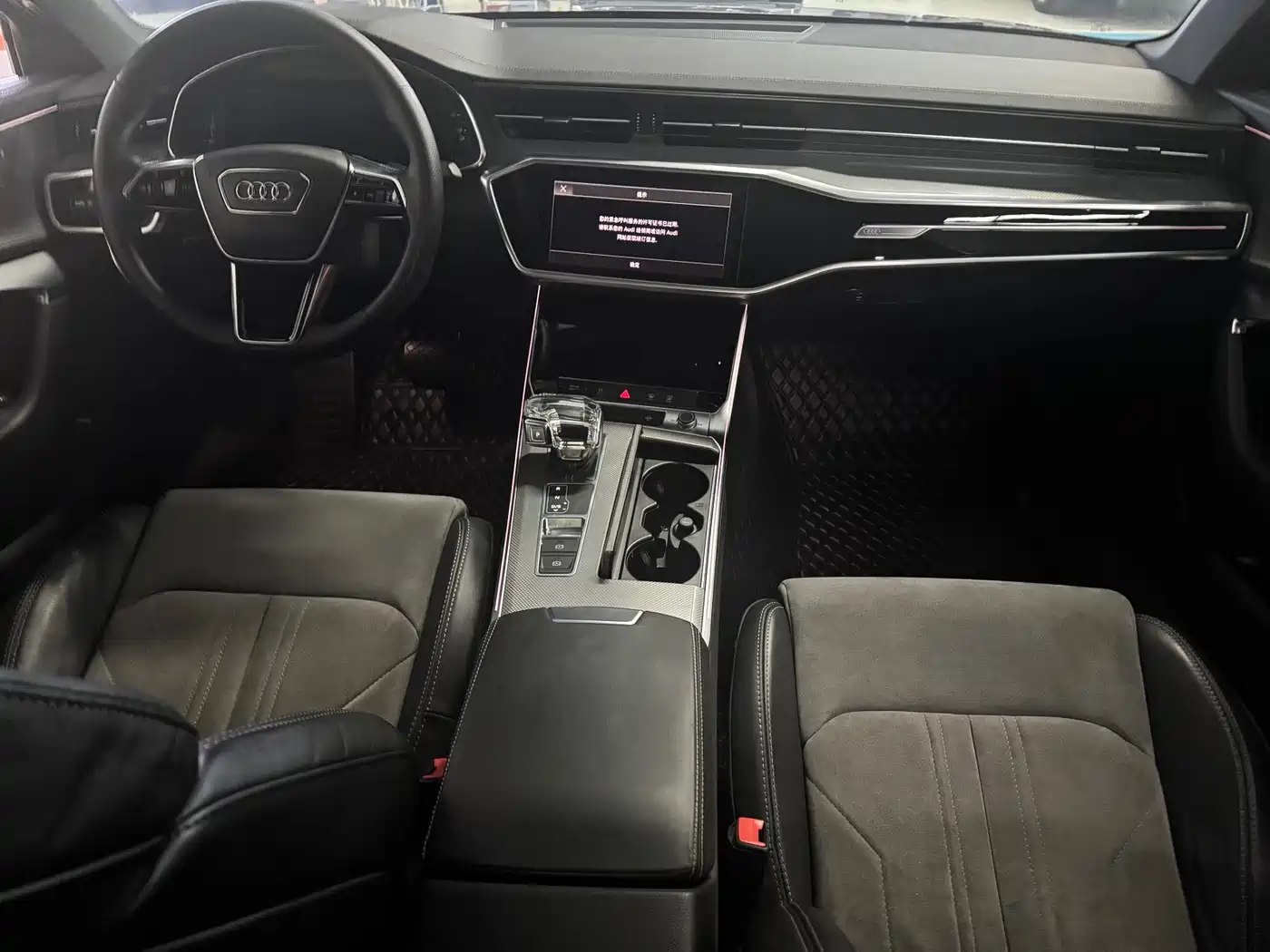 Audi A6L 2022 40 TFSI Luxury Dynamic фото 11