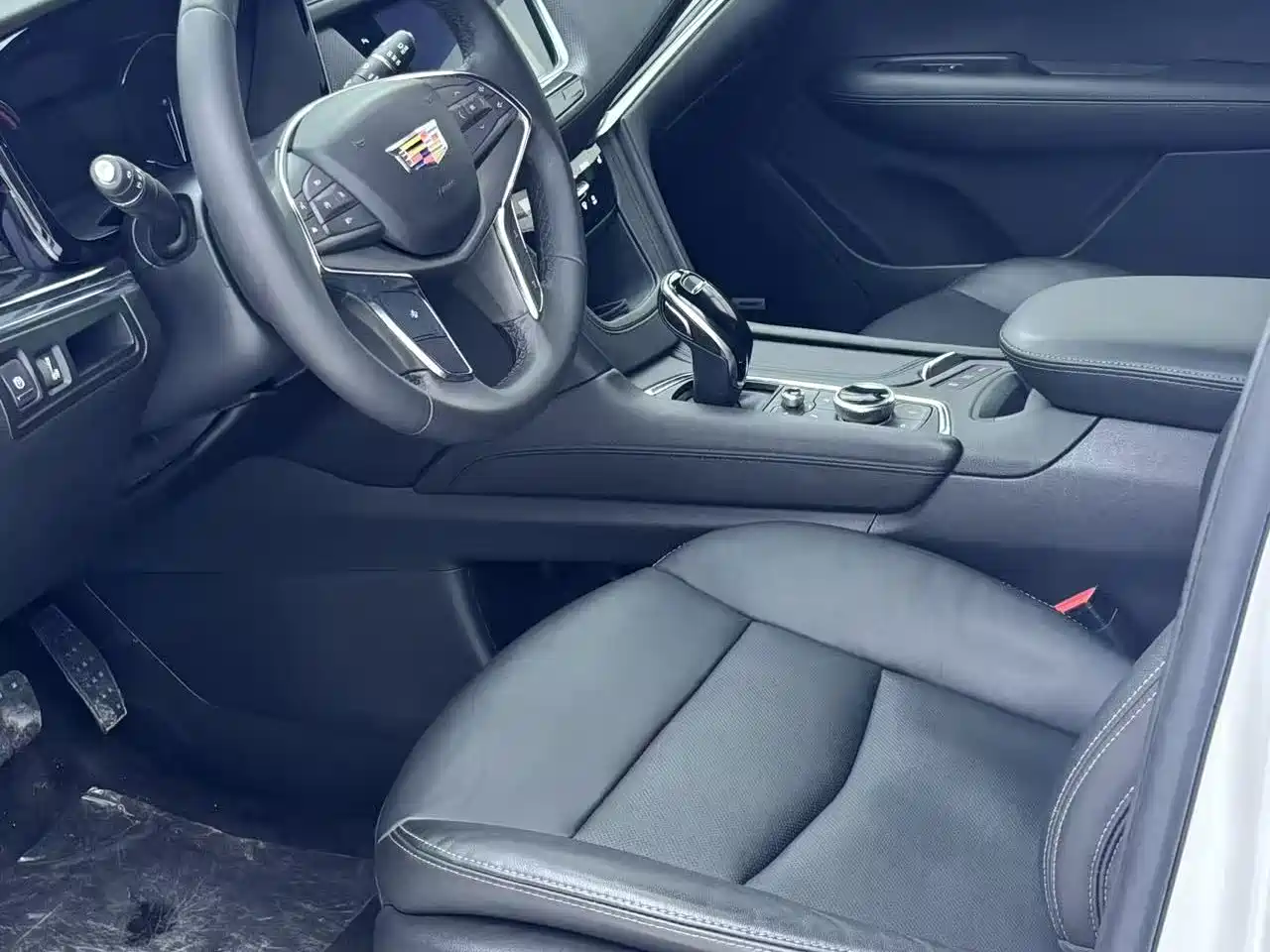 Cadillac XT5 2020 28T Luxury Model фото 8