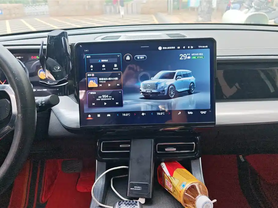 GAC Trumpchi Trumpchi GS8 2022 Pilot Series 2.0TGDI 2WD Luxury Smart Connect Edition (7-Seater) фото 12