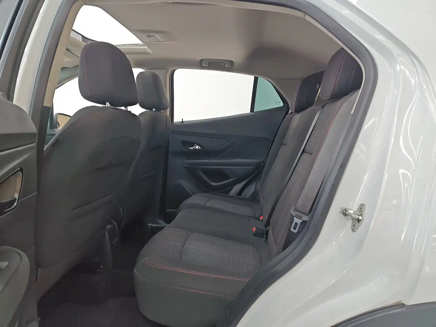 Buick Encore 2017 18T Automatic 2WD Urban Leading фото 7