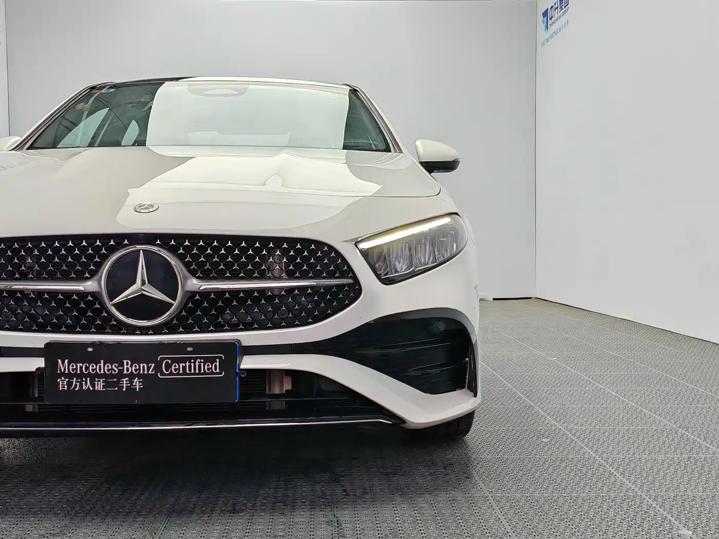 Mercedes-Benz A-Class 2023 A 200 L Fashion фото 18