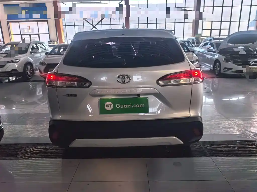Toyota Corolla Cross 2022 2.0L Elite Edition фото 8