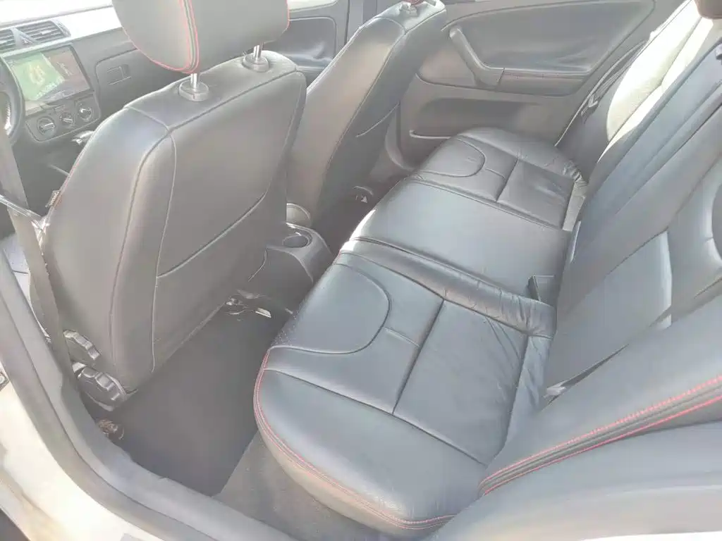 Фото 4 - Volkswagen Bora