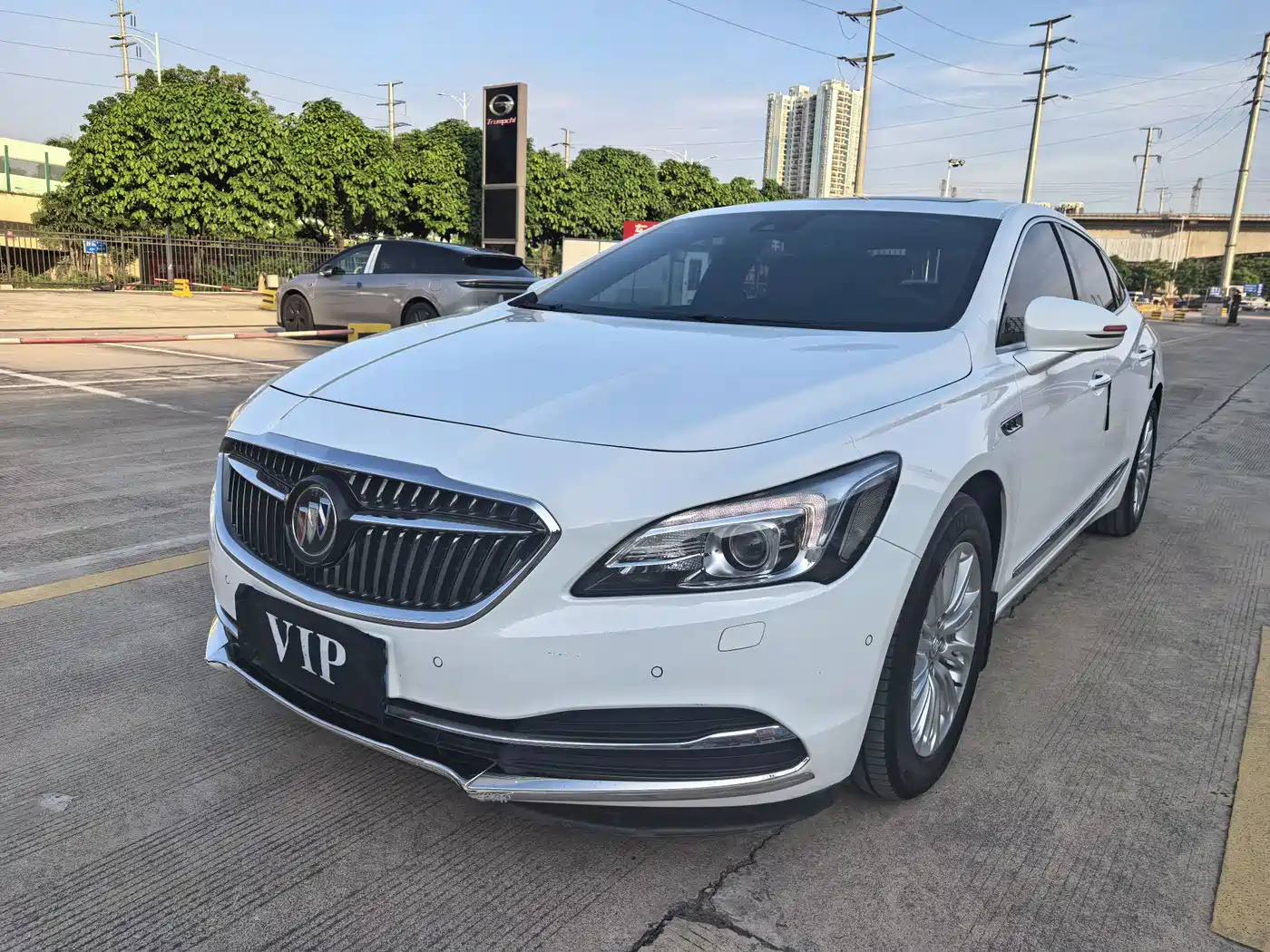 Buick LaCrosse 2018 Model 20T Luxury Edition