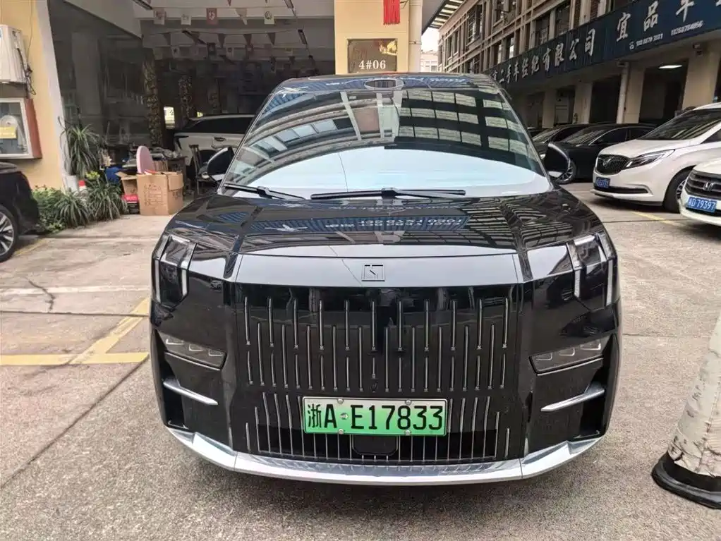 ZEEKR EXTREME KRYPTON 009