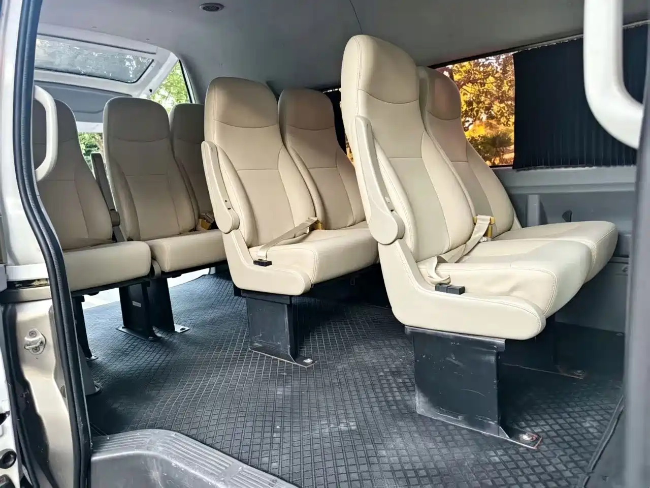 Jinbei Grand Hiace 2015 2013 2.5T Granse W National Games Commemorative Luxury