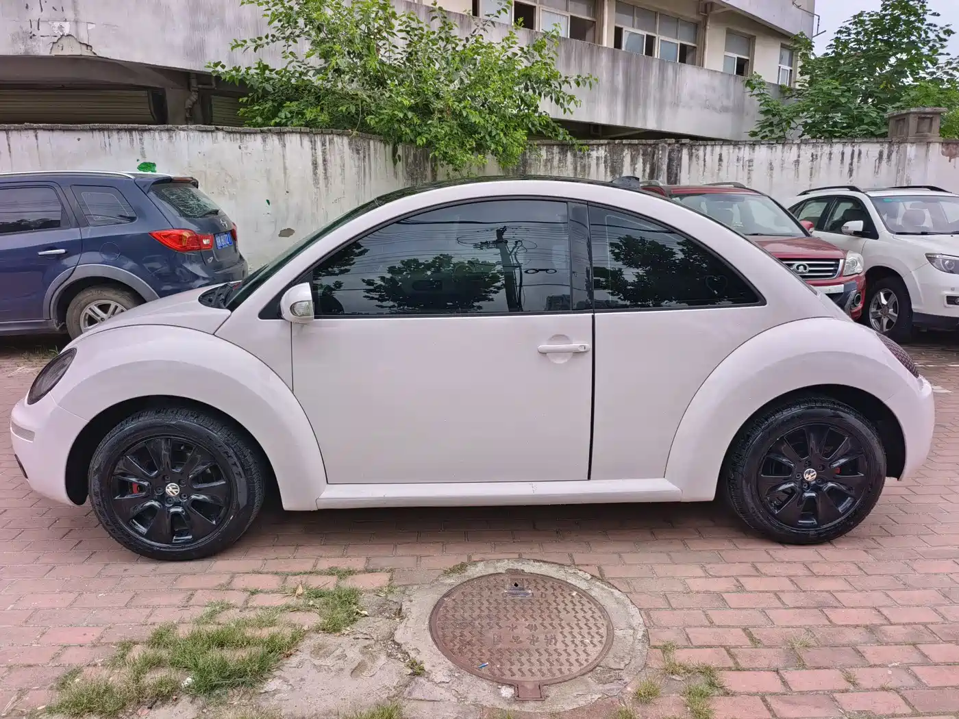 Volkswagen Beetle 2010 2010 Model 2.0 BlackOrange Comfort Edition