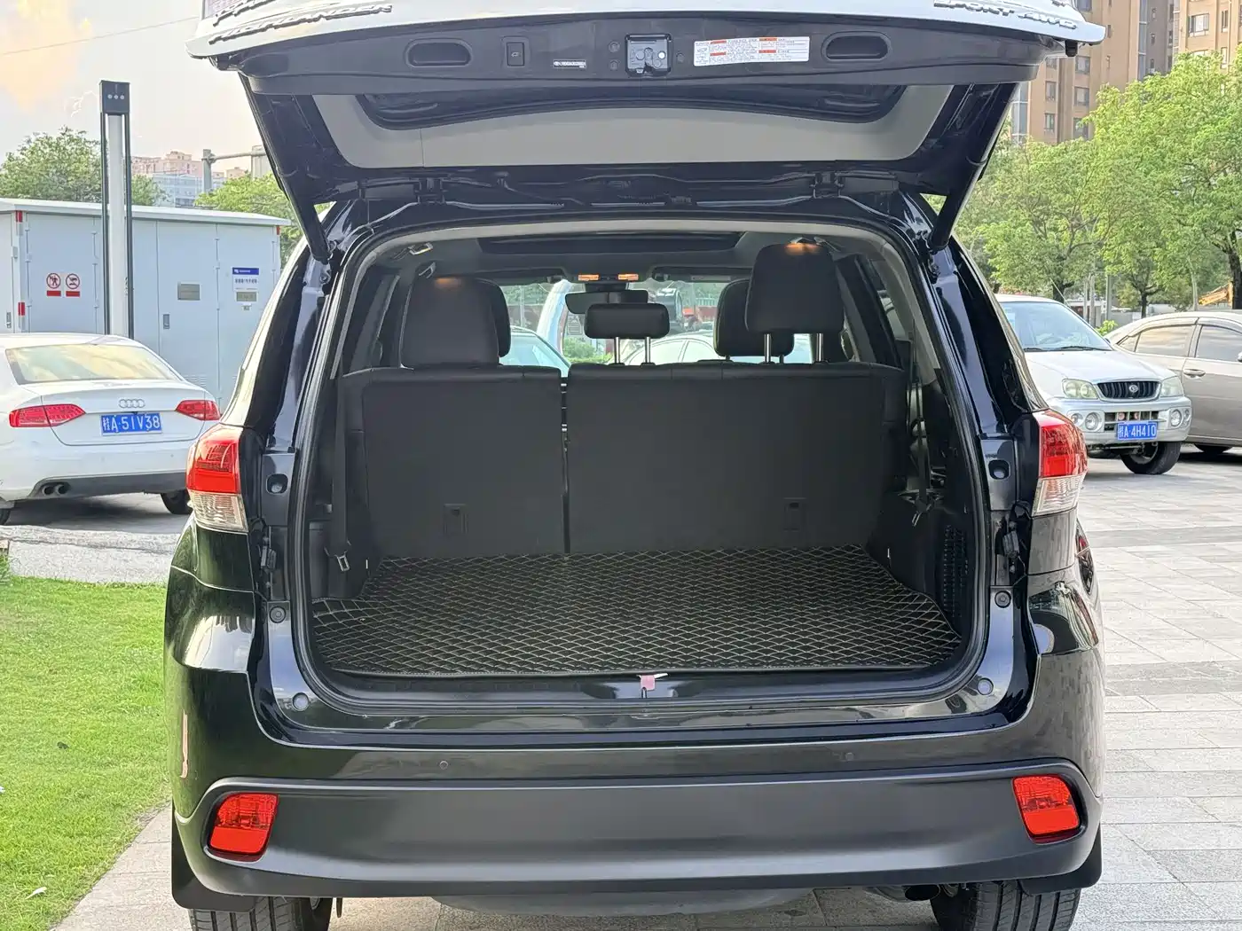 Toyota Highlander 2018 2.0T 4WD Premium 7-seater (China V) фото 20