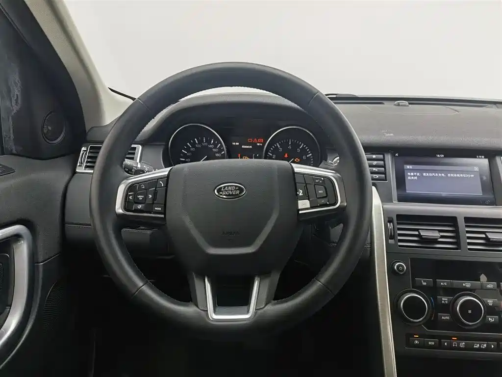 Land Rover Discovery Sport 2016 2.0T HSE фото 11