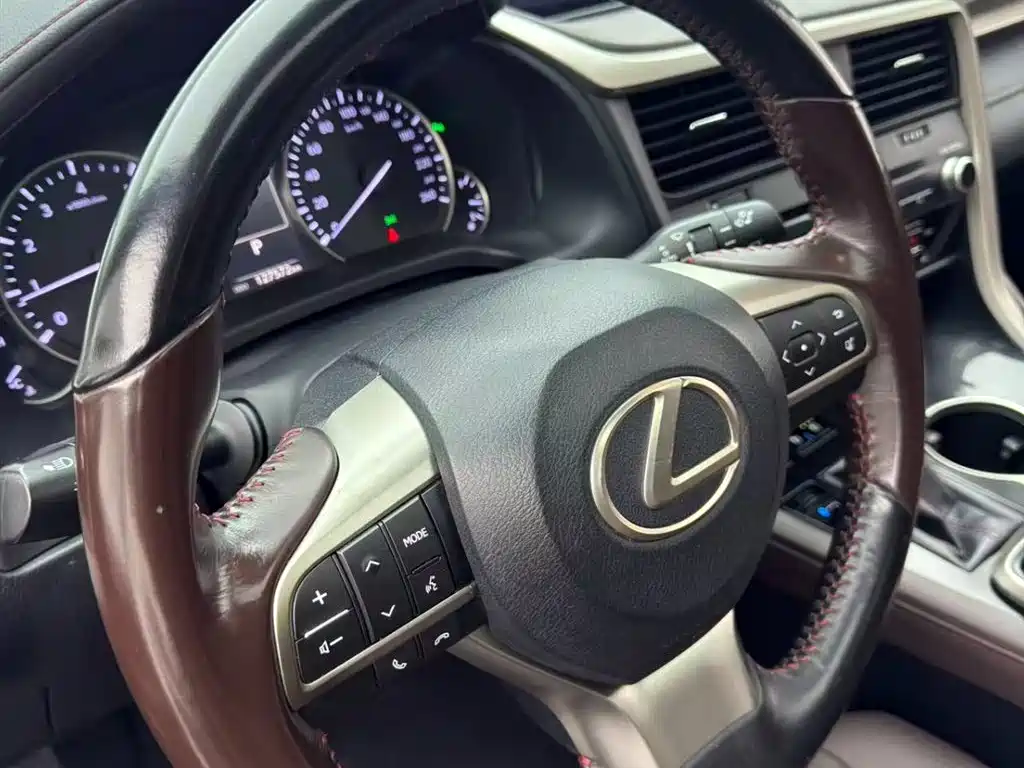 Lexus RX 2016 300 2WD Comfort Edition China V фото 8