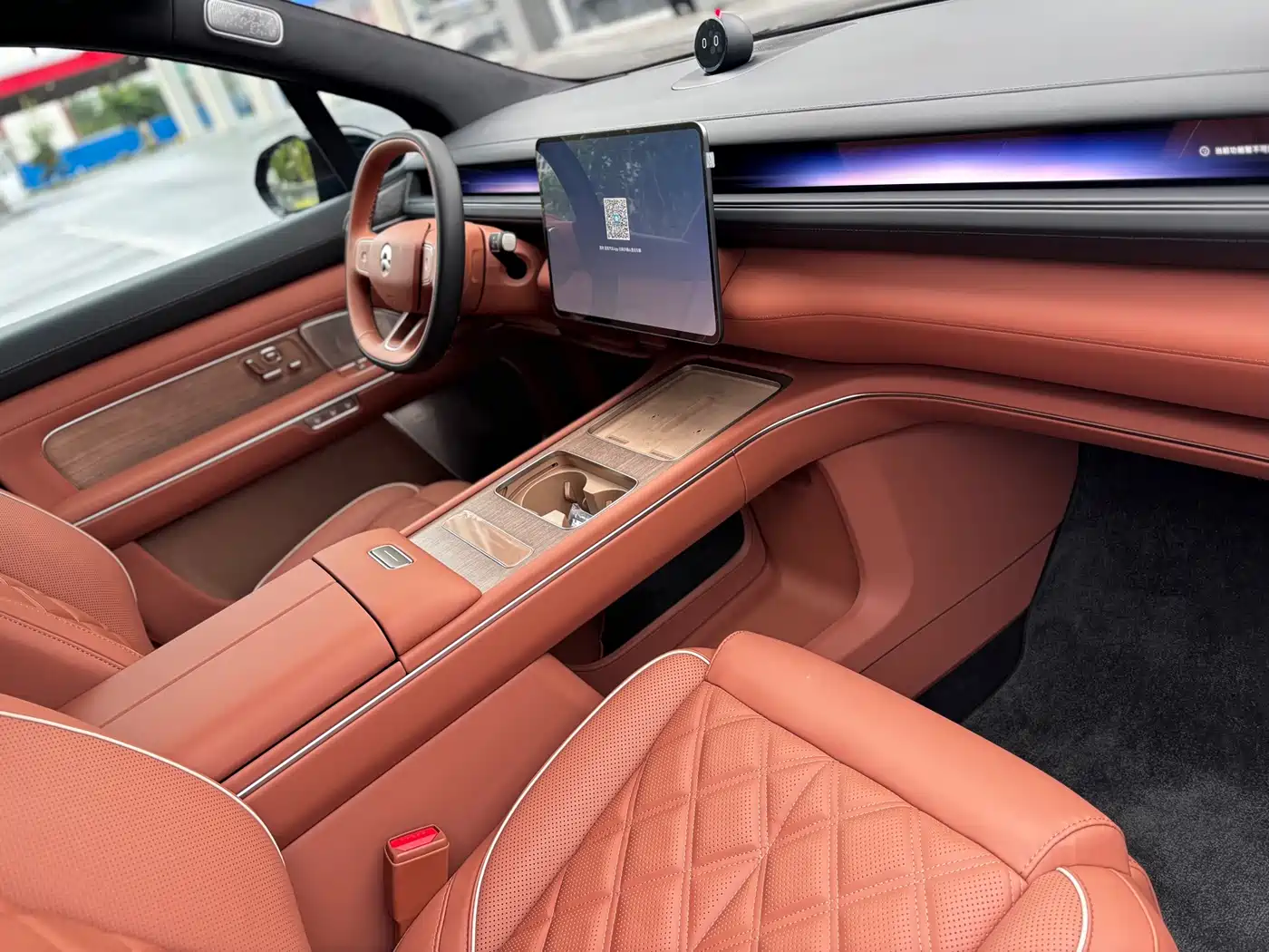 NIO ES8 2026 2025 Model 6-Seat Executive Luxury Edition