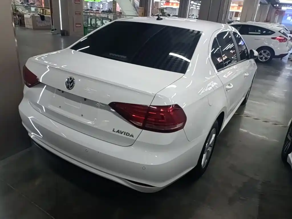 Volkswagen Lavida, миниатюра 7