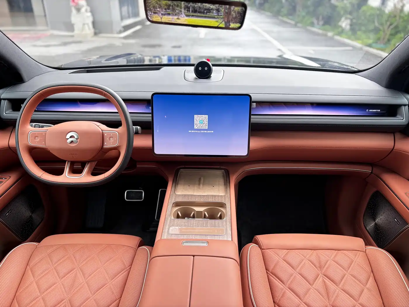 NIO ES8 2026 2025 Model 6-Seat Executive Luxury Edition
