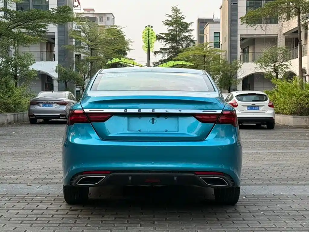 Фото 9 - Geely Binrui