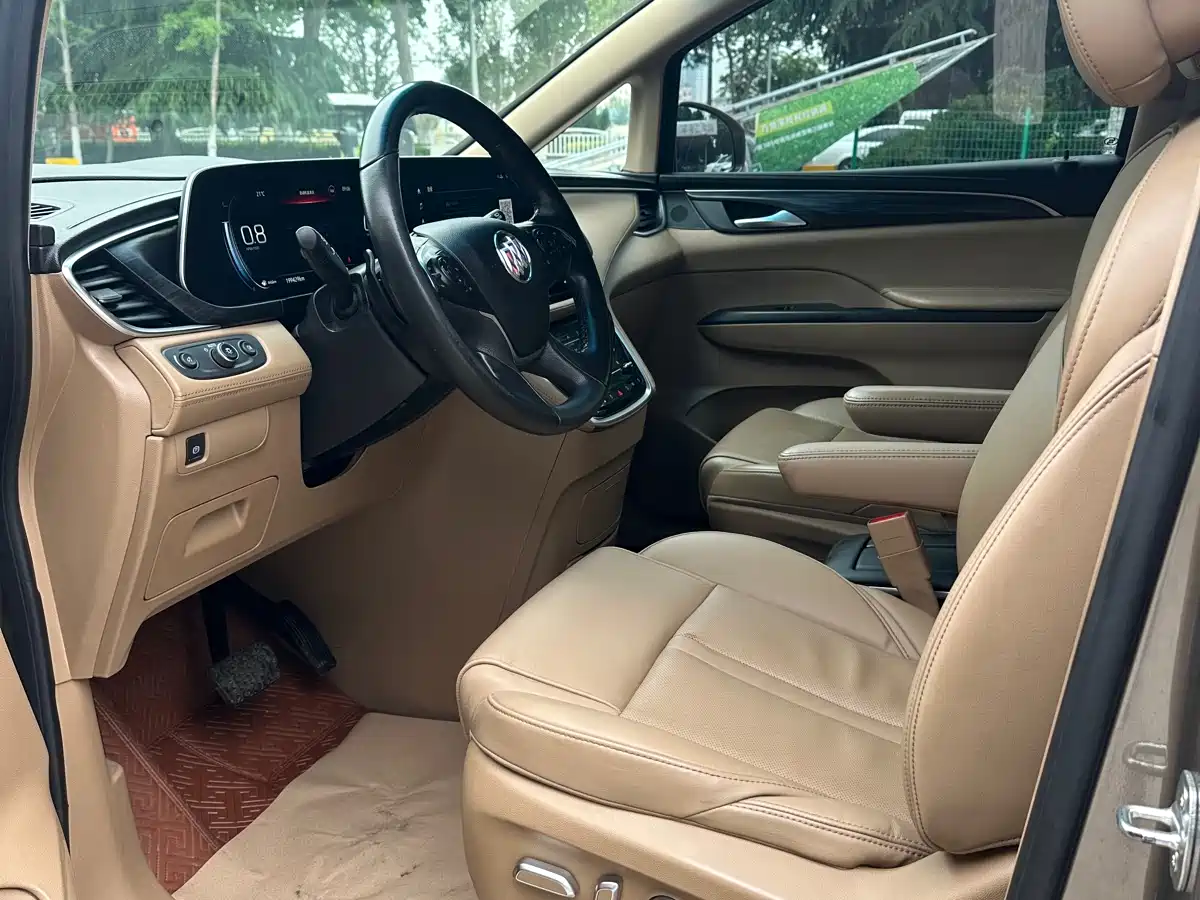 Buick GL8 2021 ES Landlord 653T Premium фото 12