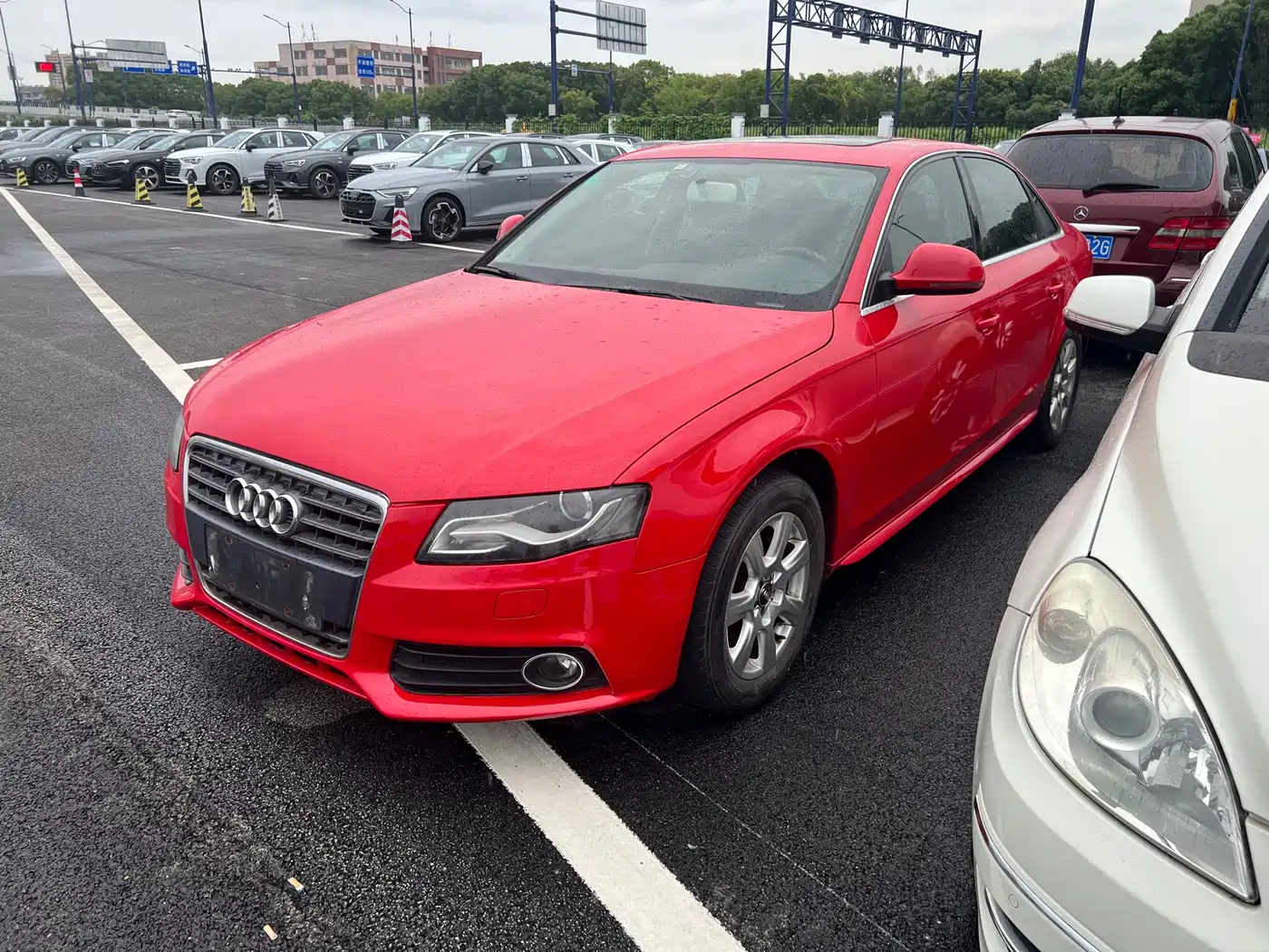 Audi A4L 2011 2011 2.0 TFSI Standard