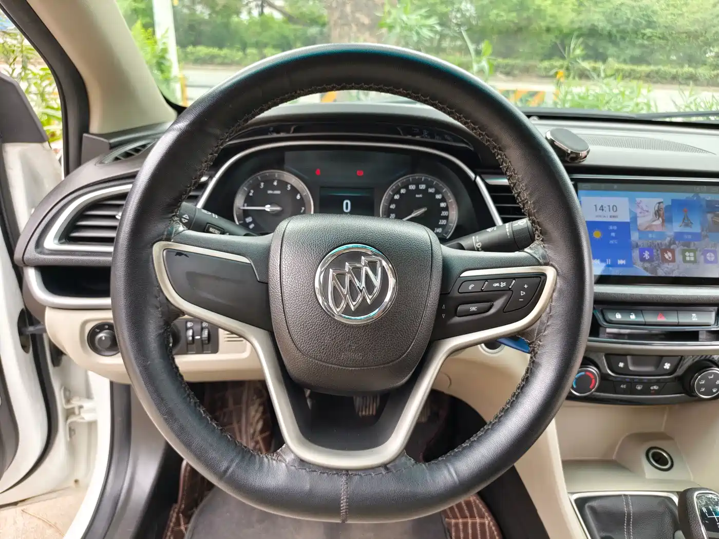 Buick Excelle 2018 15T Manual Elite (China V) фото 7
