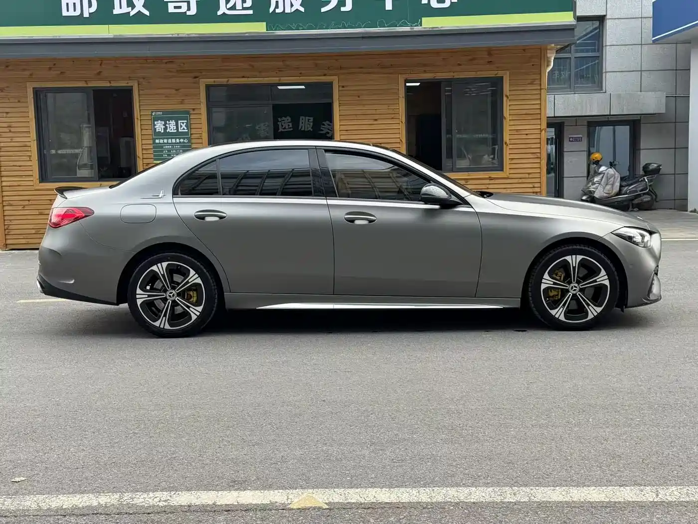 MERCEDES-BENZ C CLASS