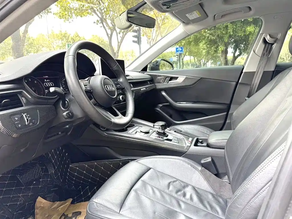 Audi A4L 2017 40 TFSI Progressive фото 4