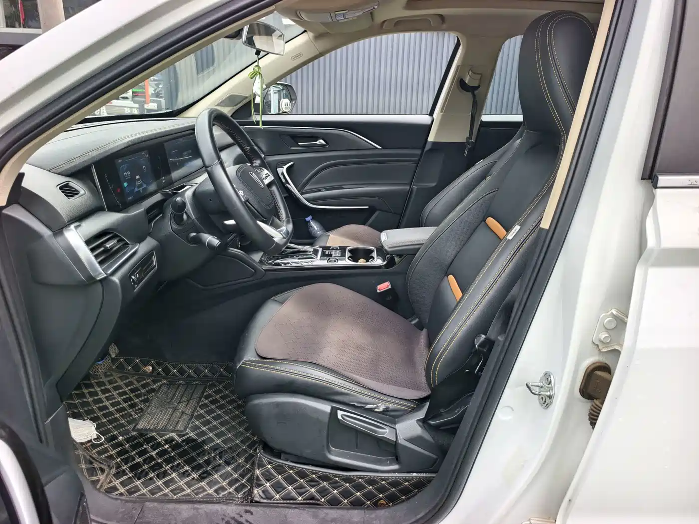 Bestune T77 2020 2019 Facelift 230 TID Automatic Luxury China V