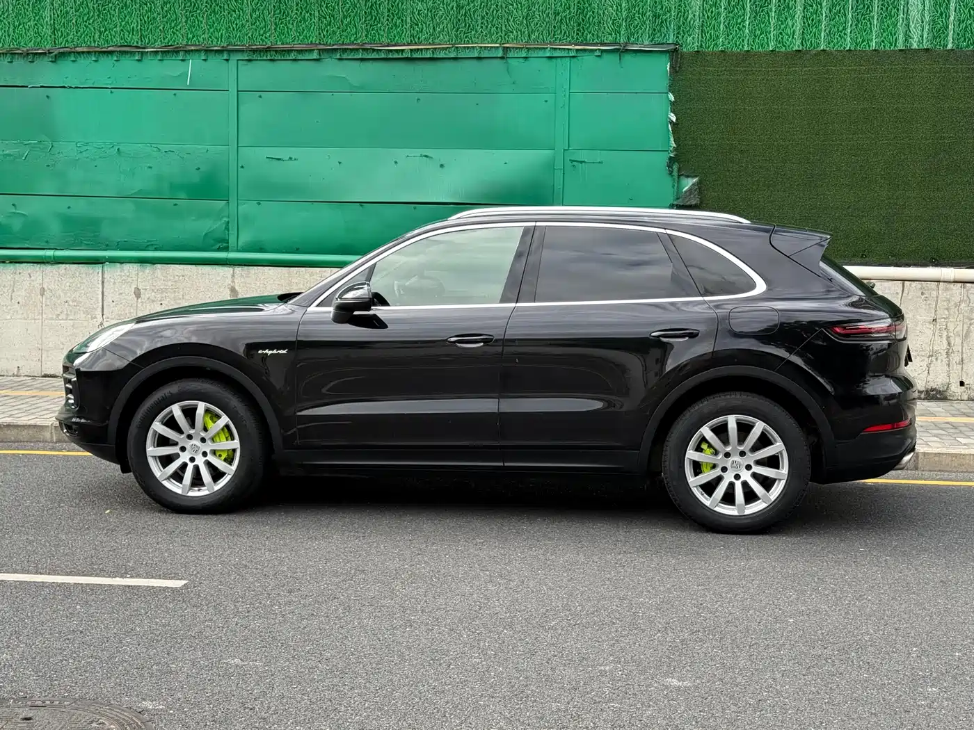 Porsche Cayenne New Energy 2019 Cayenne E-Hybrid 2.0T фото 7