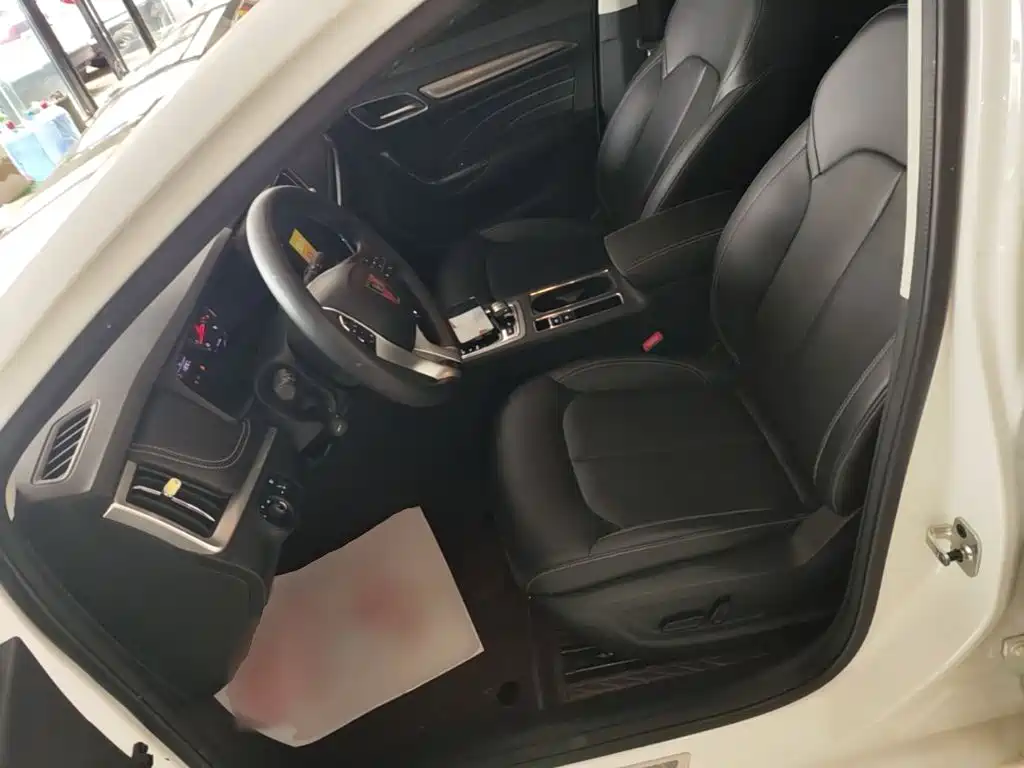 Roewe i6 2020 2020 PLUS 1.6L CVT 4G Connected Glory Flagship Edition