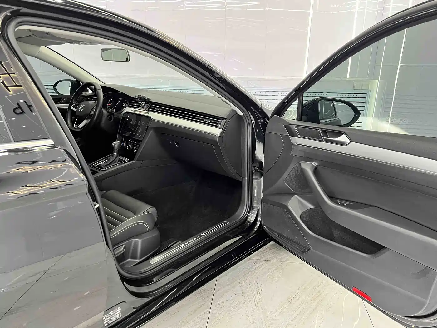 Volkswagen Magotan 2020 280TSI DSG Comfort фото 18