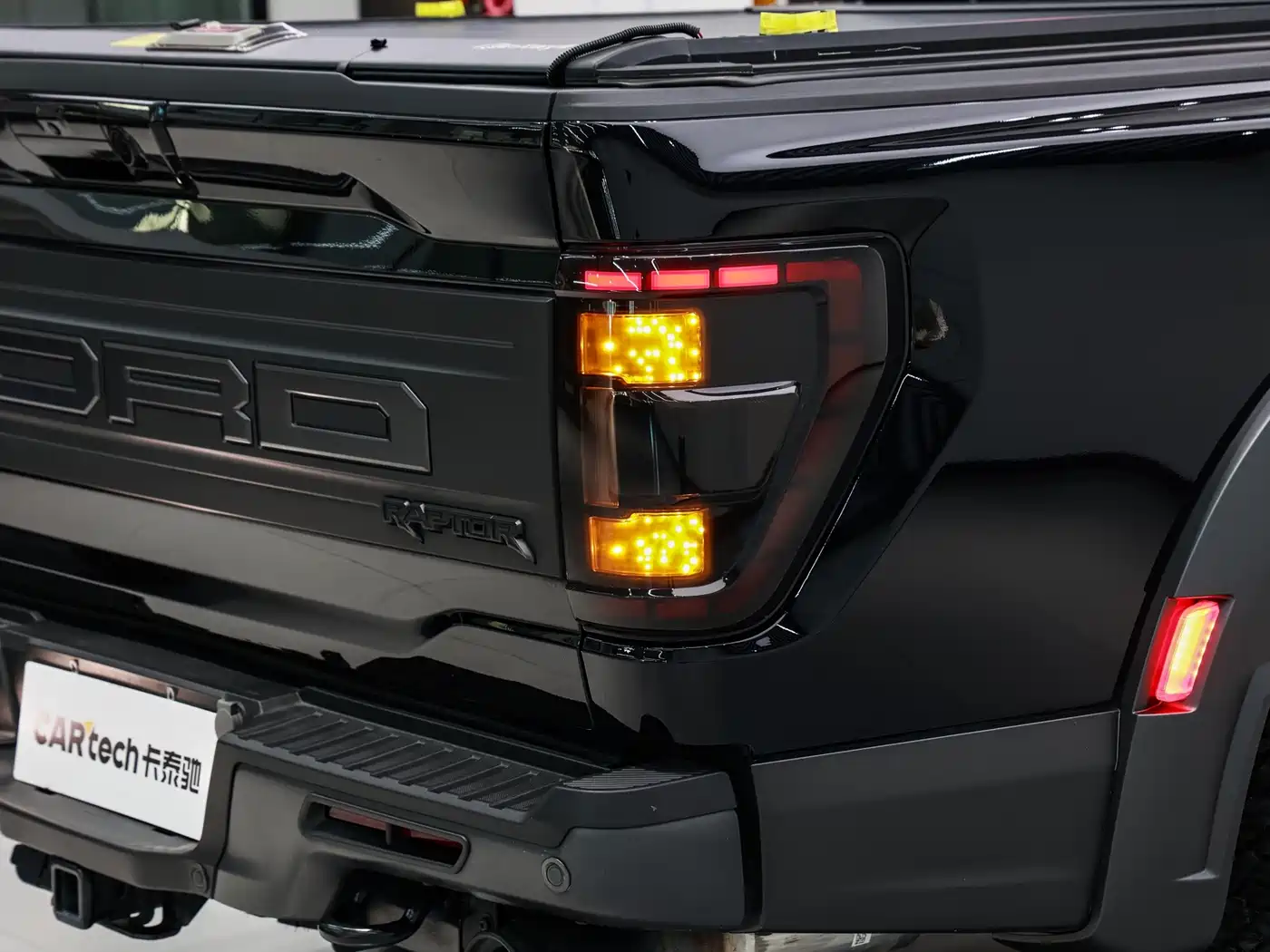 Ford F-150 Raptor 2025 2023 3.5T Raptor