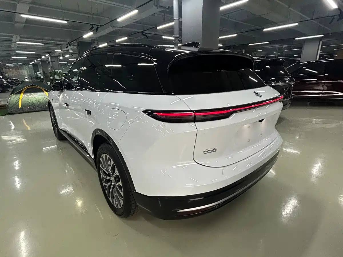 NIO NIO ES6