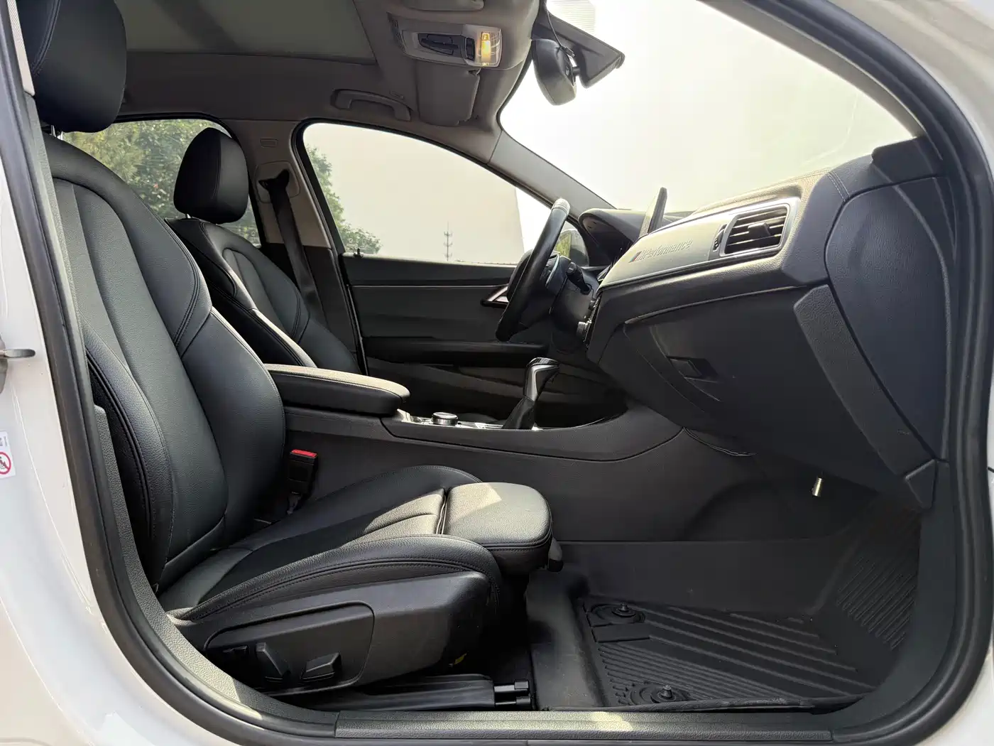 BMW 1 Series 2018 120i Design Package фото 10