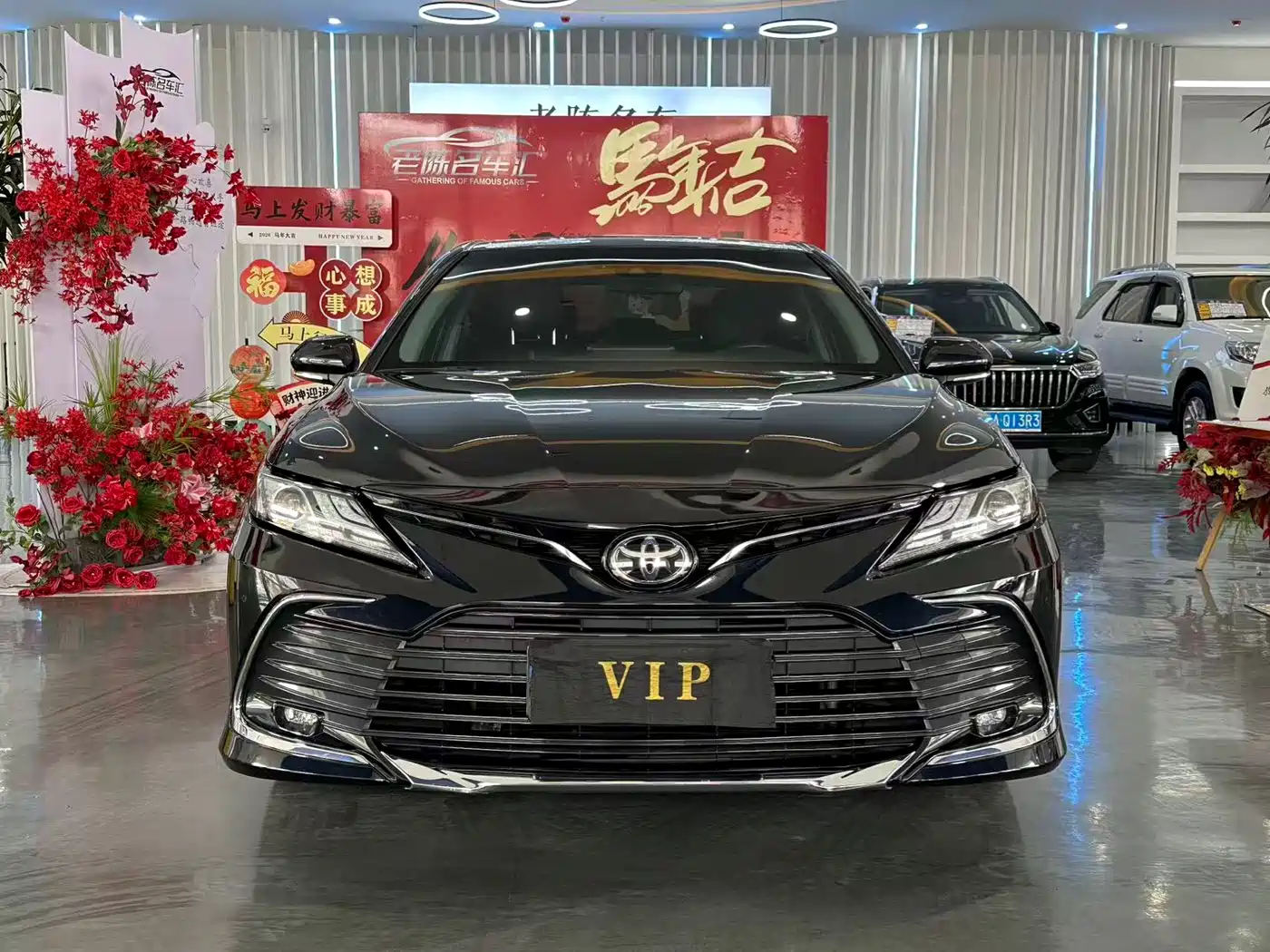 Toyota Camry 2023 2.0G Luxury Edition фото 2
