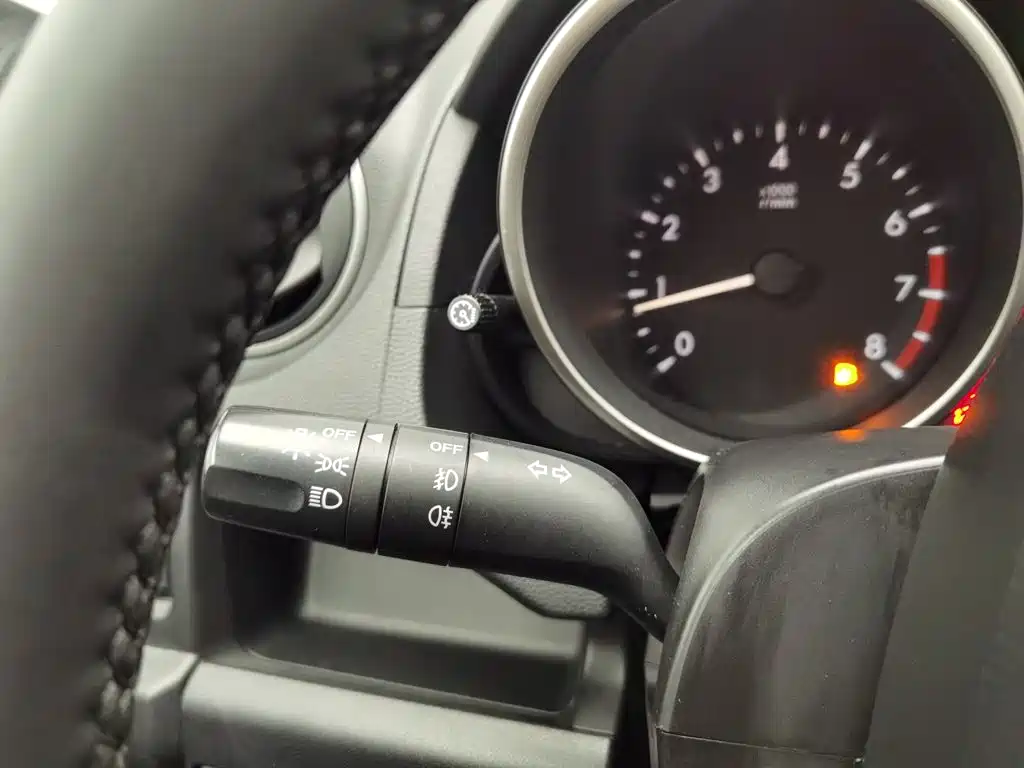 Mazda Mazda5 2013 2013 2.0L Automatic Comfort
