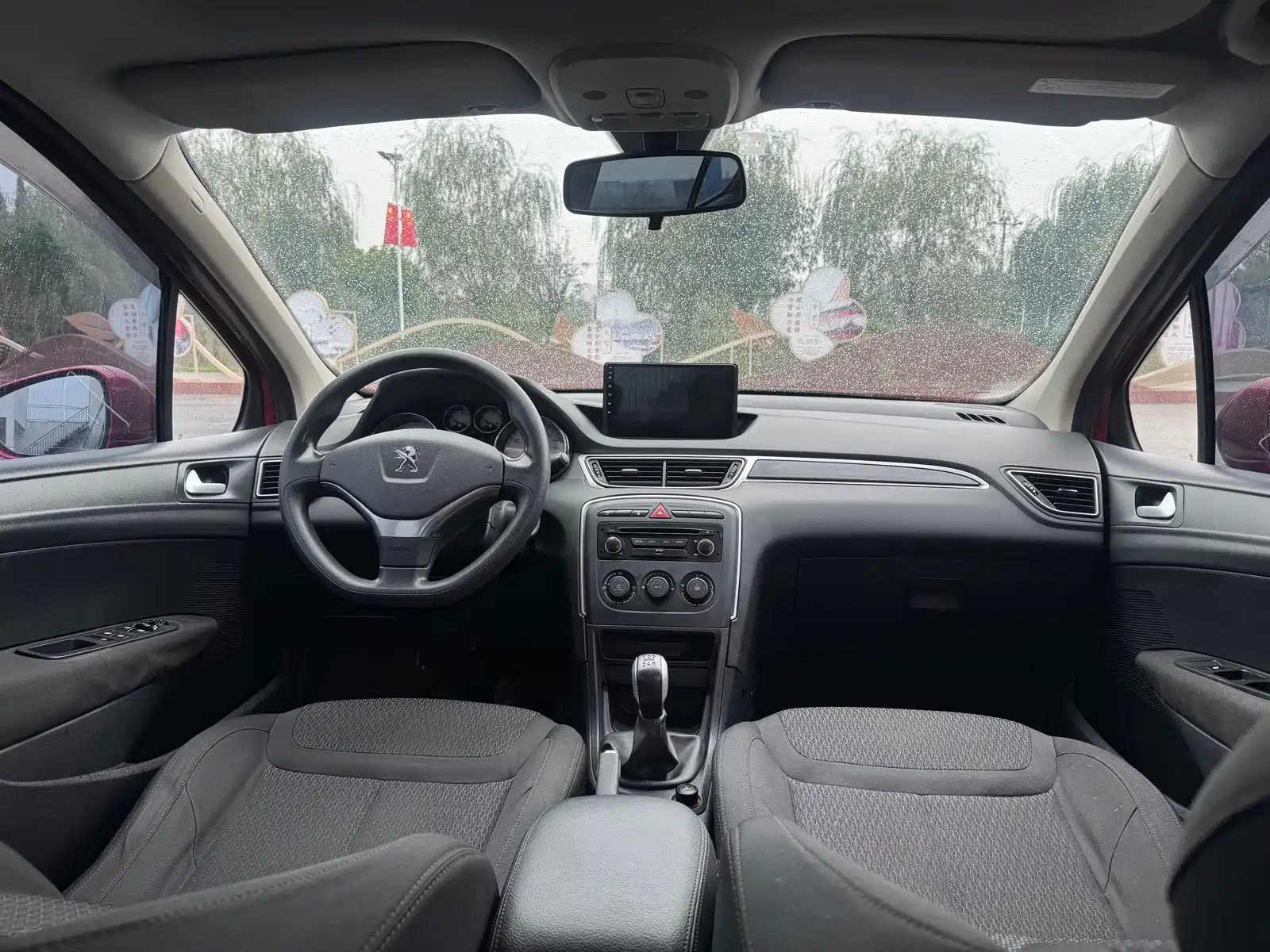 صورة 9 - Peugeot 308
