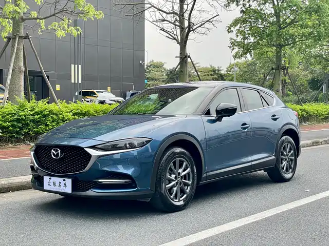 MAZDA CX 4