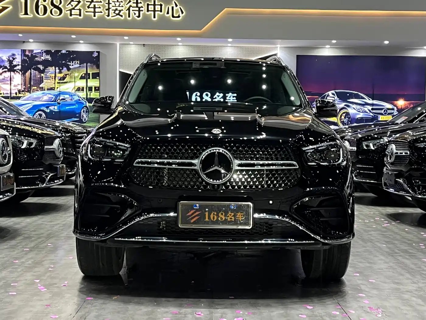 Mercedes-Benz GLE 2024 GLE 450 4MATIC Luxury фото 2