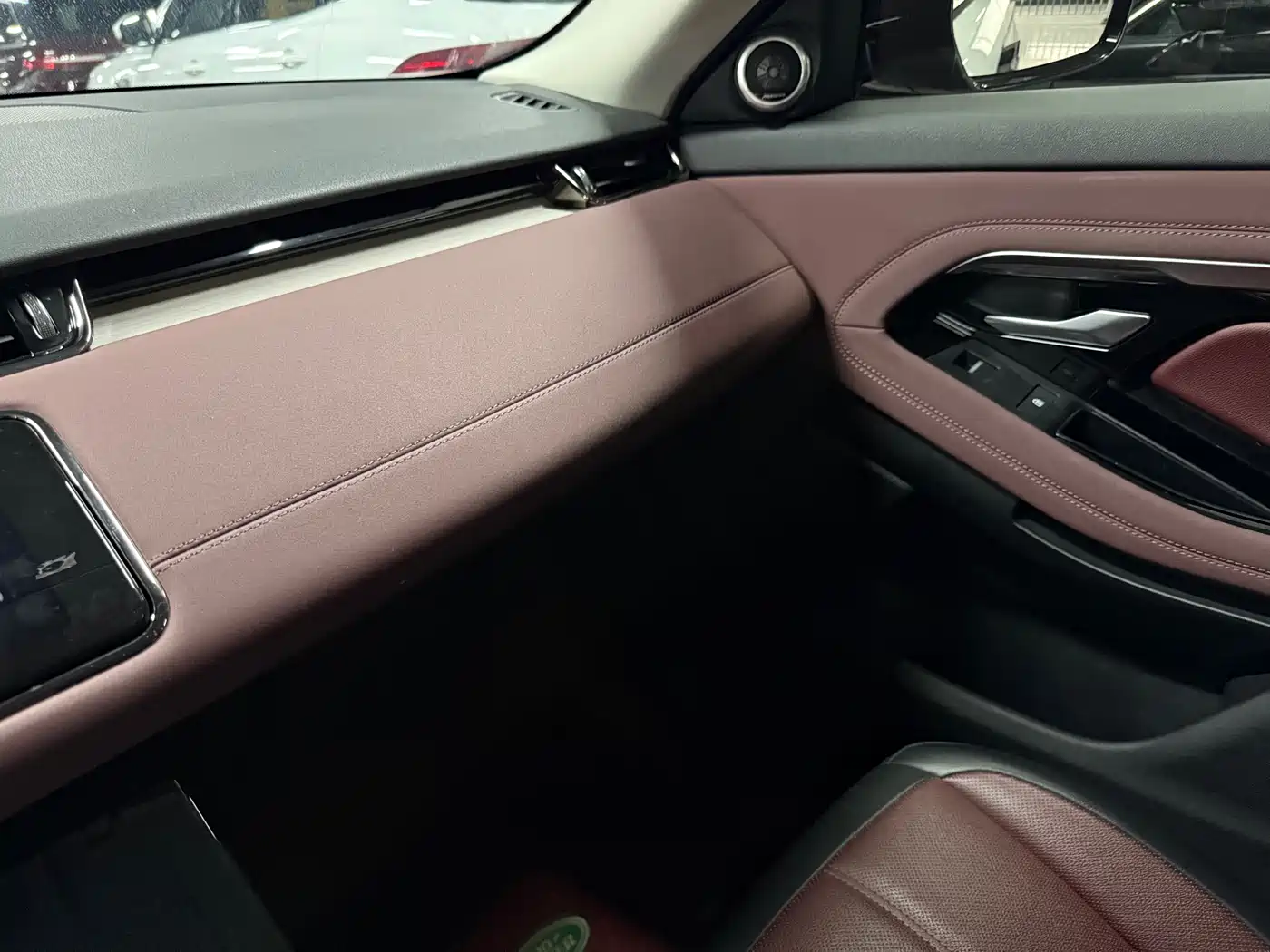 LAND ROVER RANGE ROVER AURORA