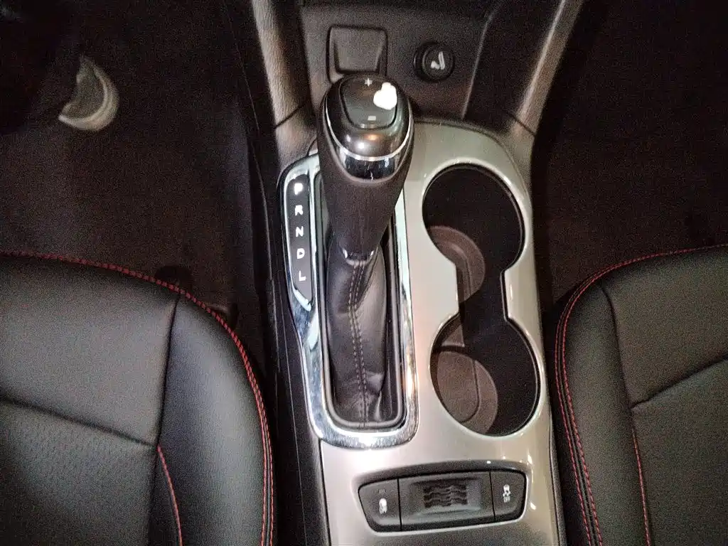 Chevrolet Cruze 2017 1.5L Automatic Pioneer Sunroof фото 14