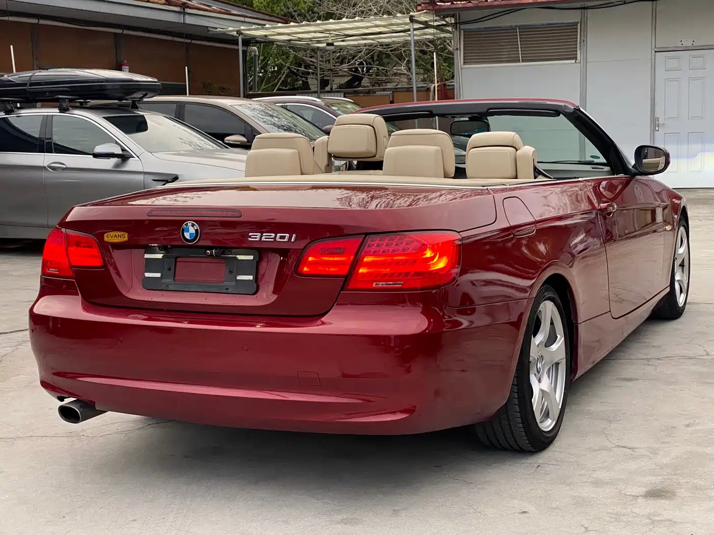 BMW 3 Series (Import) 2009 320i Convertible Coupe фото 10