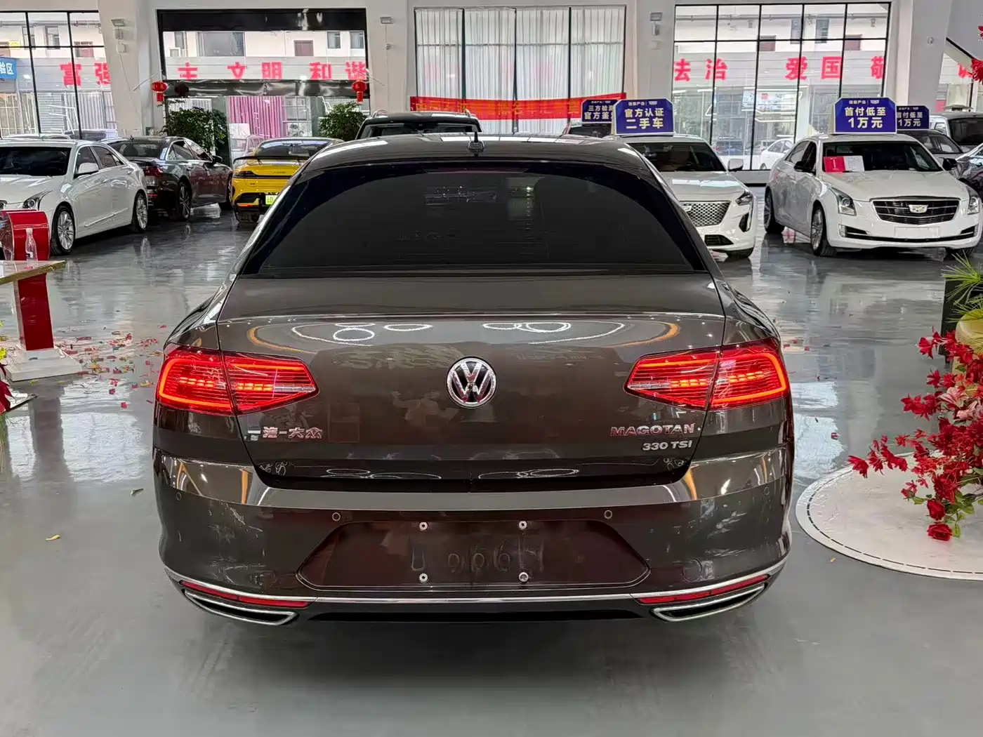 Volkswagen Magotan 2019 330TSI DSG Luxury Class China VI фото 9
