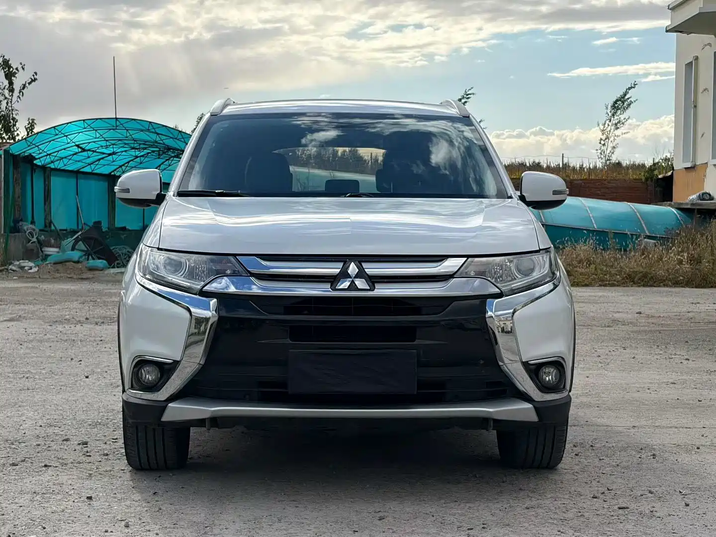 Фото 2 - Mitsubishi Outlander