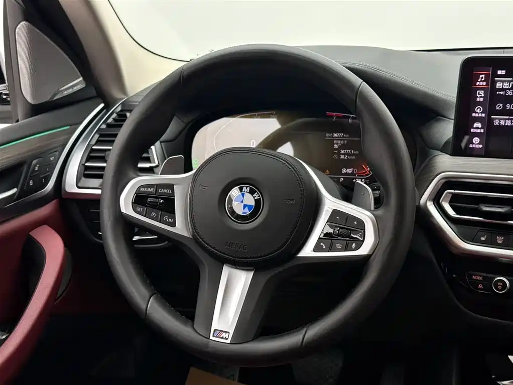 BMW X3 2022 Facelift xDrive30i Leading M Shadow Edition фото 12