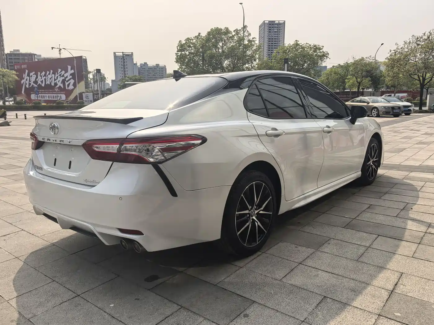 Toyota Camry 2021 2.0S Sporty Edition фото 10